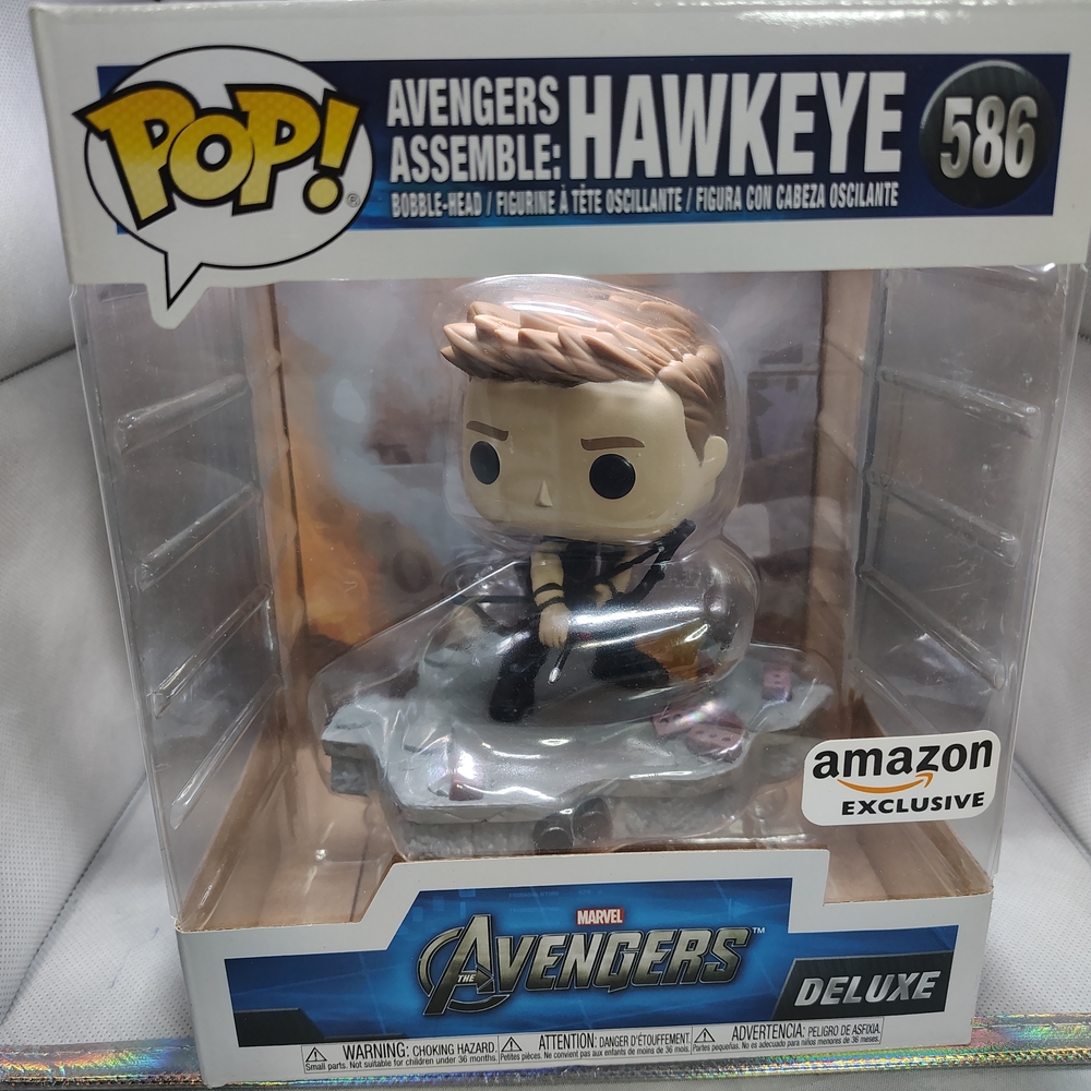 Funko Pop! Avengers Assemble: Hawkeye (Deluxe, Avengers) 586 - Amazon Exclusive